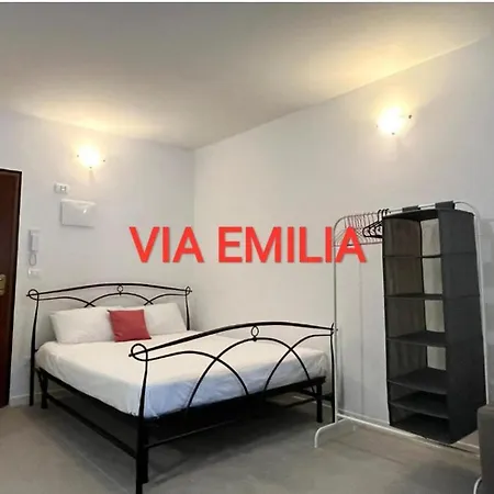 Emiliaponente284 Apartment